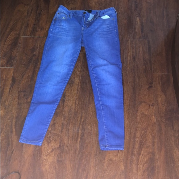 Jeans - Picture 2 of 3